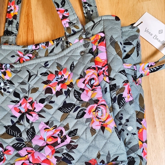 Rose Quilted Bag / Purse - Picture 8 of 11